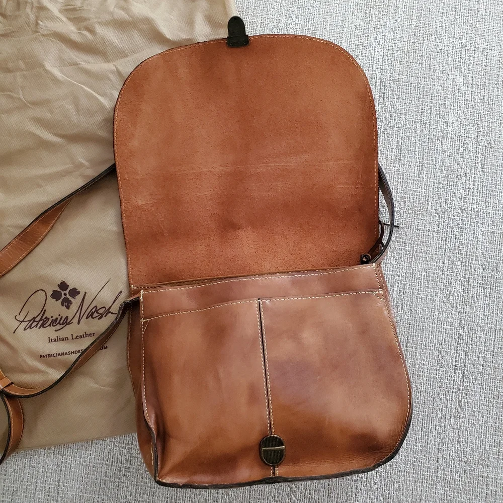 Patricia Nash Leather Saddle Bag - Picture 4 of 14